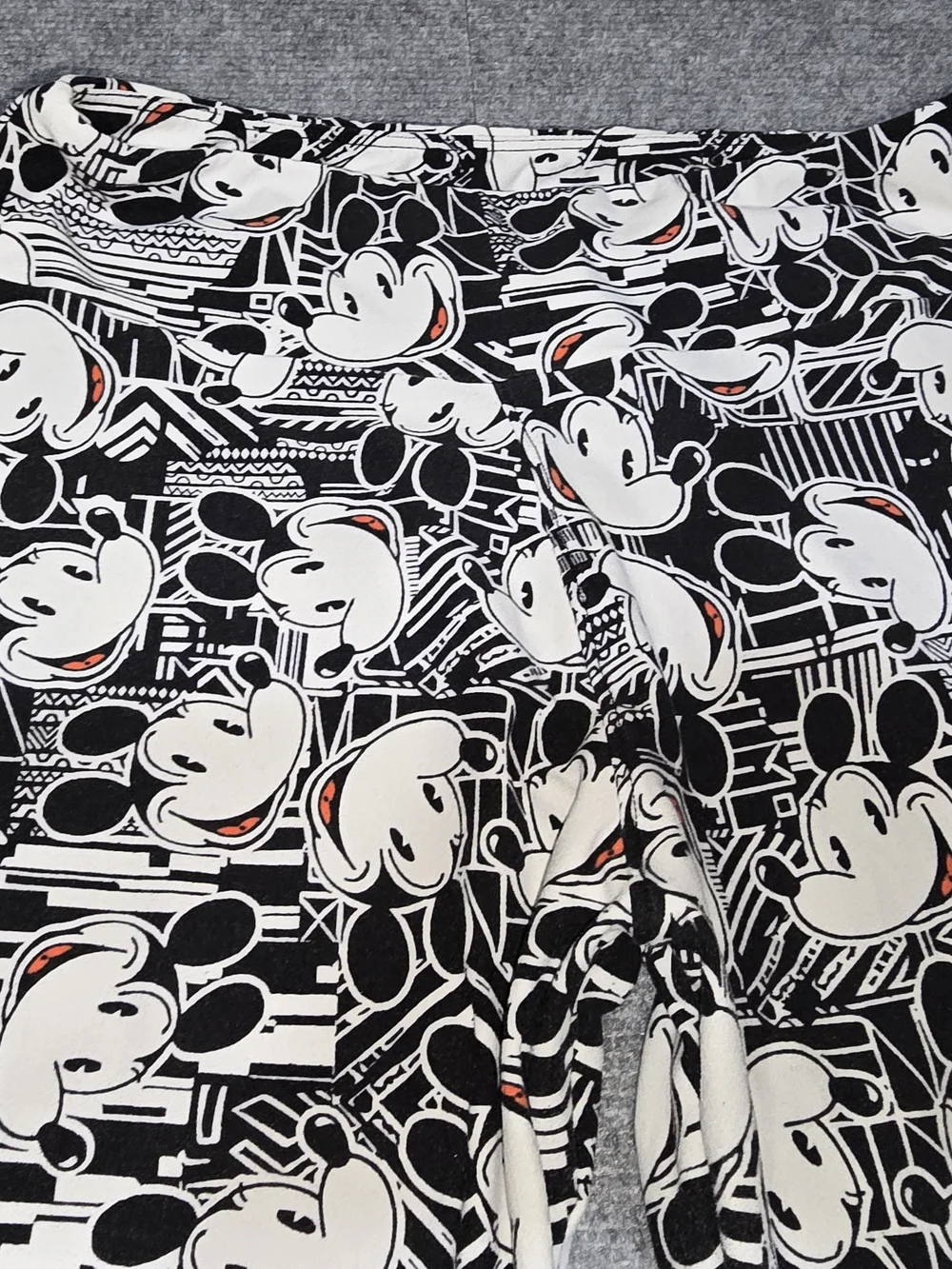 LuLaRoe Black and White Cartoon Character Leggings
